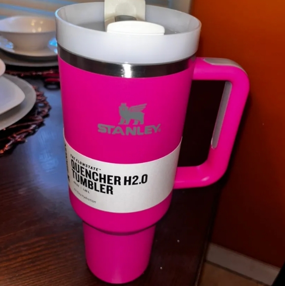 Stanley Quencher 40oz Tumbler, Stainless Steel Vacuum Insulated, Leak-Proof - Picture 3 of 11